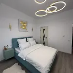 Style Universitate * Bukarest