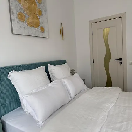 Style Universitate Apartment