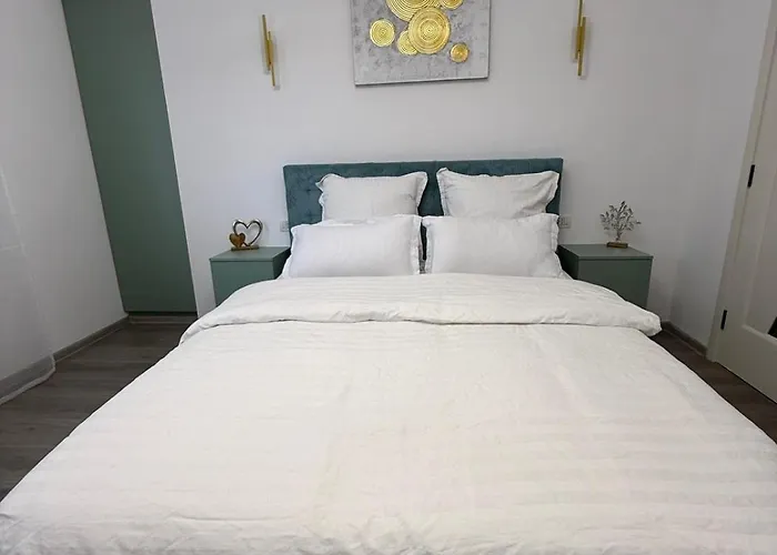 Style Universitate Apartment